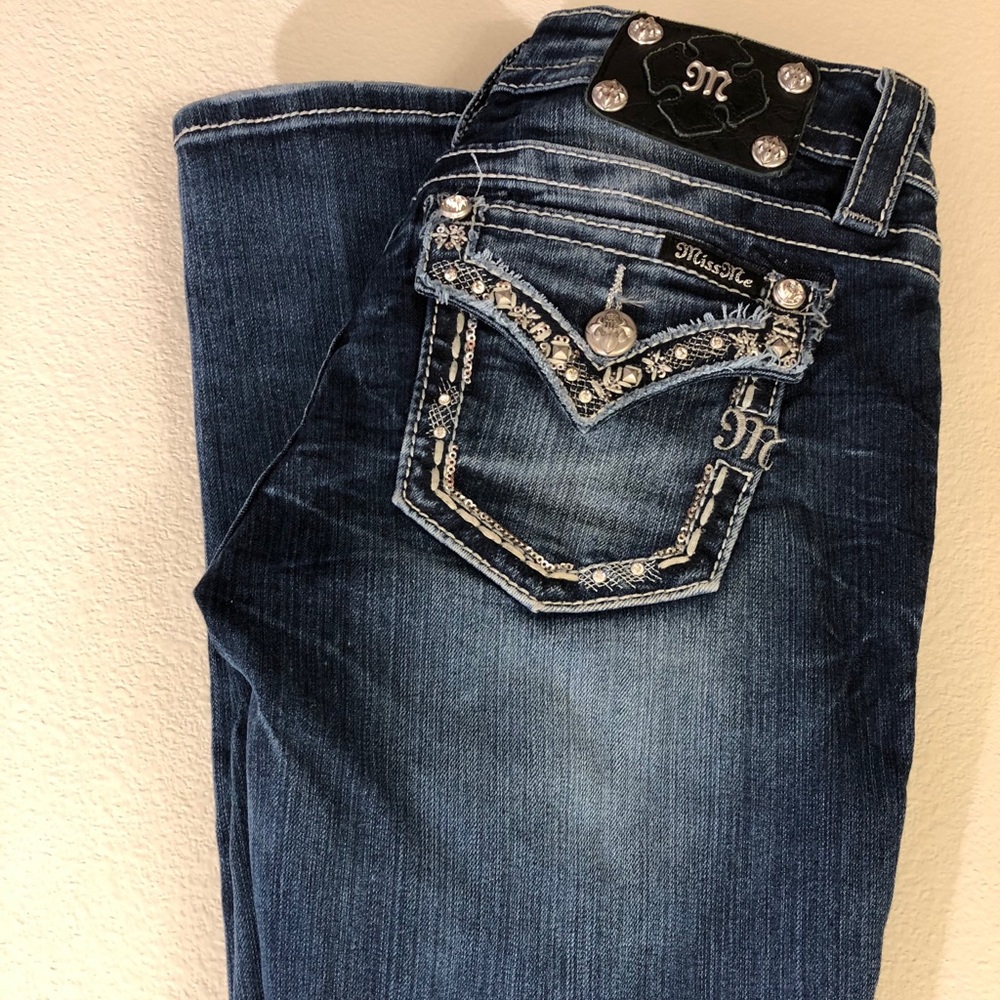 Miss Me Signature Skinny Jeans